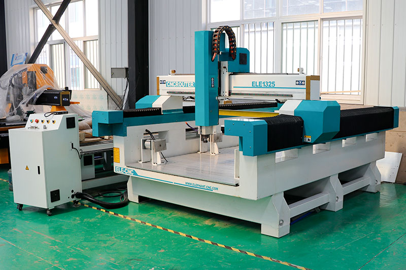 Top 1325 CNC Foam Cutter 3D Styrofoam Cutting Machine for Sale with Press Roller