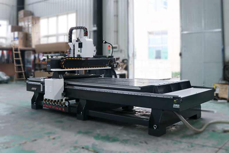 Shop 1335 ATC CNC Router with Germany EOT-3 Oscillating Knife for Sale