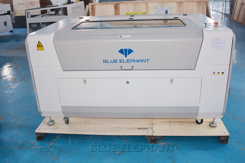 Best 1390 Co2 Laser Cutting Machine will be Sent to Santa Cruz, Bolivia