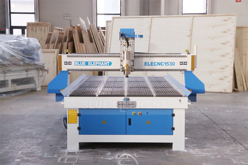 Good Quality 1530 3 Axis CNC Router will be Sent to Serbia