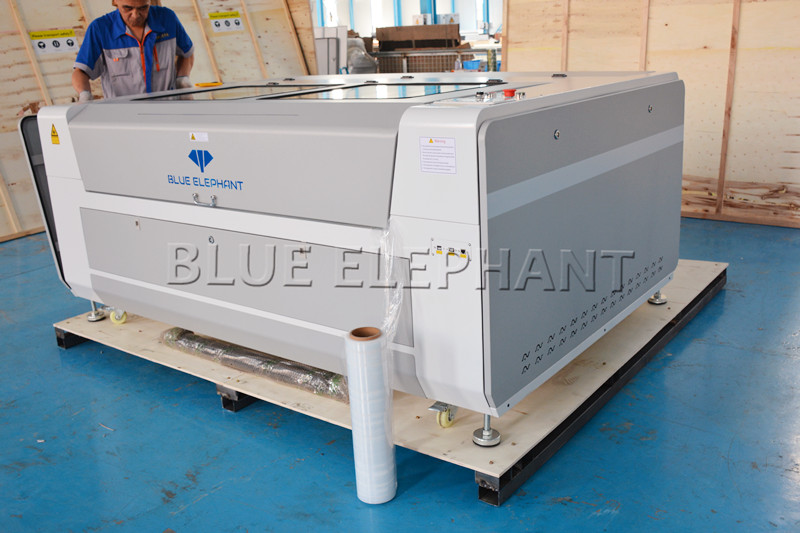 1610L CO2 Laser Cutting and Engraving Machine will be Sent to Limassol, Cyprus