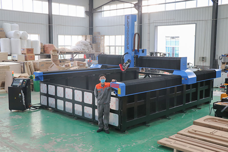 High Quality 3050 EPS CNC Foam Cutter with Rotary Device for Polystyrene Products
