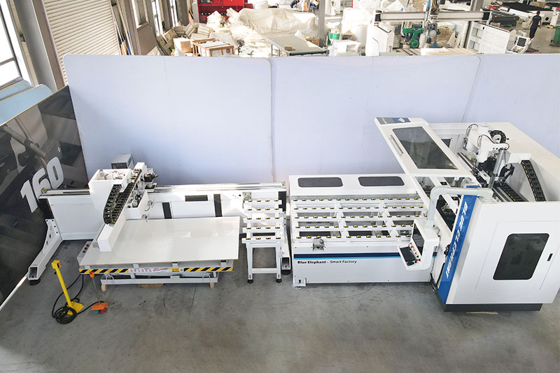 ET7 Intelligent Labeling CNC Drilling and Cutting Production Line for Wood Furniture Cabinet Door Design and Making