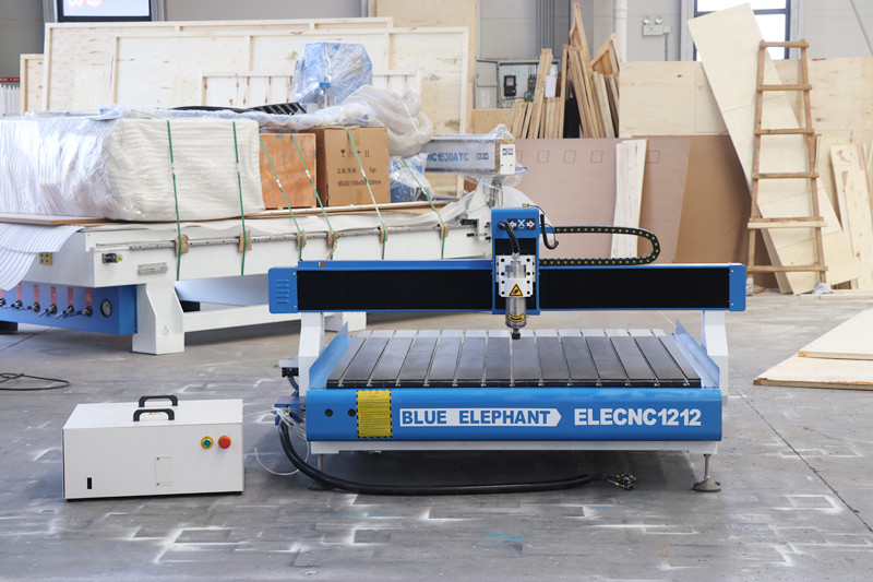 Entry-level 1212 CNC Router for Small Shop will be Sent to Pointe-Noire, Congo
