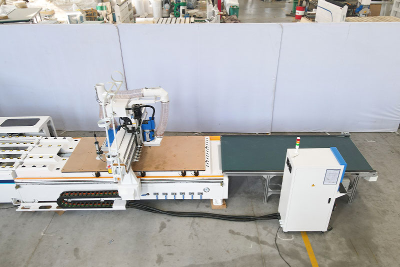 ET7 Intelligent Labeling CNC Drilling and Cutting Production Line for Wood Furniture Cabinet Door Design and Making