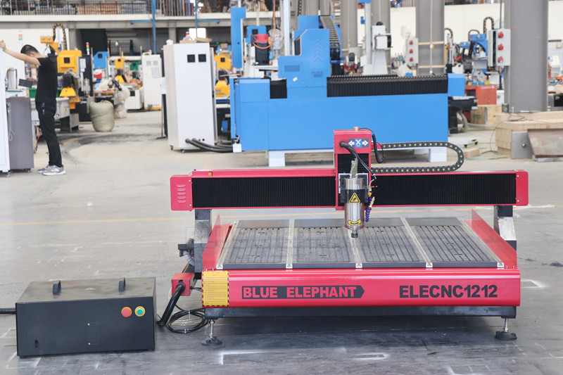 Low Cost 1212 Small Hobby CNC Router will be Sent to Australia