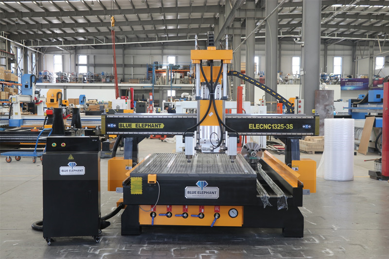 Multi-head 1325 CNC Router with Rotary Device & 3 Spindles will be Sent to Croatia
