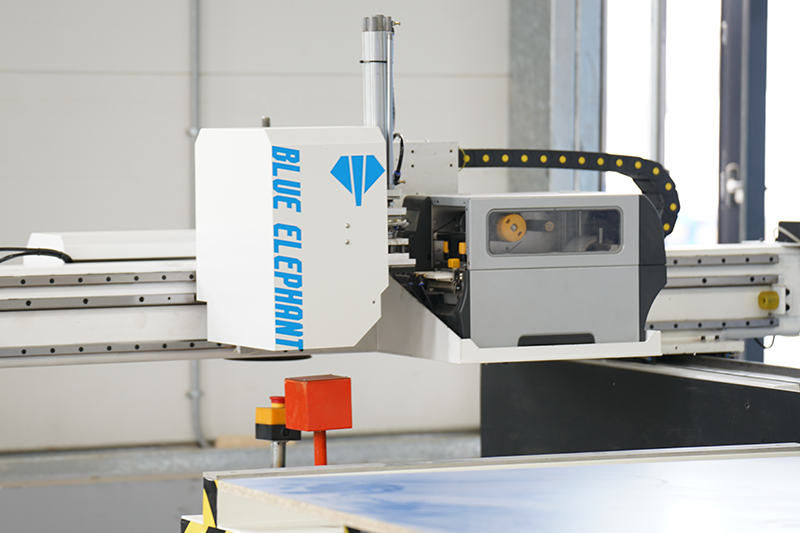 Laneling machine