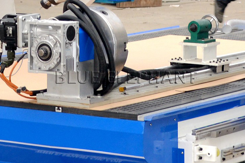 Affordable 1530 Rotary Axis CNC Router Machine for 3D Wood Carving