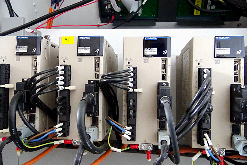 Servo Drives