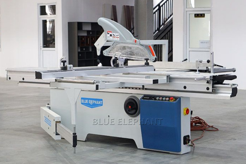 Computer Beam Saw & Sliding Table Saw will be Sent to Qatar